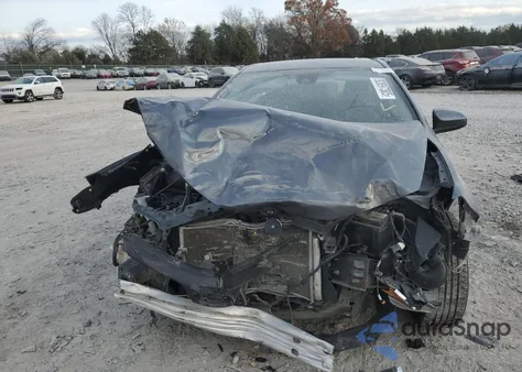 2017 Toyota Corolla L z USA, uszkodzony, nr VIN 2T1BURHE6HC928379